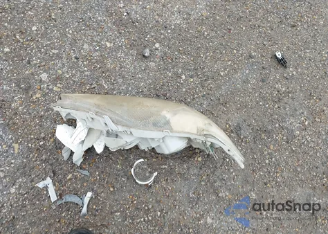 2011 Toyota Camry Se z USA, uszkodzony, nr VIN 4T1BF3EK8BU595058